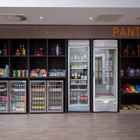 公寓式酒店 伯明翰斯泰布里奇套房酒店