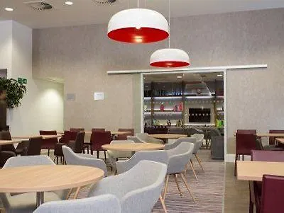 公寓式酒店 伯明翰斯泰布里奇套房酒店 伯明翰