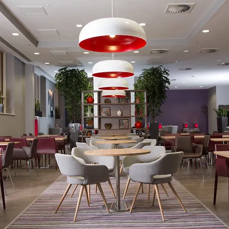 公寓式酒店 伯明翰斯泰布里奇套房酒店