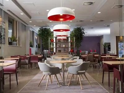 公寓式酒店 伯明翰斯泰布里奇套房酒店 伯明翰